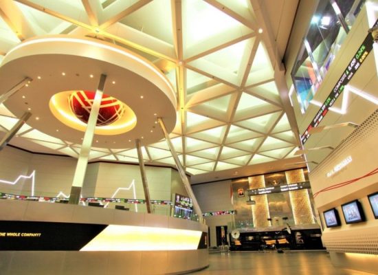 OJK Jatuhkan Denda kepada Tiga Pihak Terkait Manipulasi Perdagangan Saham IMPC