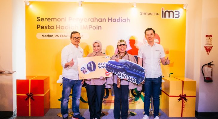 IM3 Serahkan Grand Prize IMPoin Pesta Hadiah 2025 di Medan, Pelanggan Boyong Mobil Listrik BYD M6