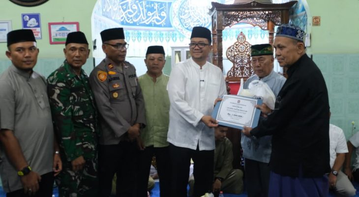Muhammad Fadly Abdina Pimpin Safari Ramadan di Masjid Taufiq Hidayah, Ajak Warga Perkuat Iman dan Jaga Kebersihan