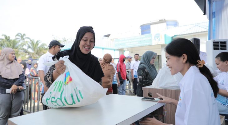 PLN UID Sumut Gelar Pasar Murah Ramadan, Sediakan 1.200 Paket Sembako untuk Masyarakat