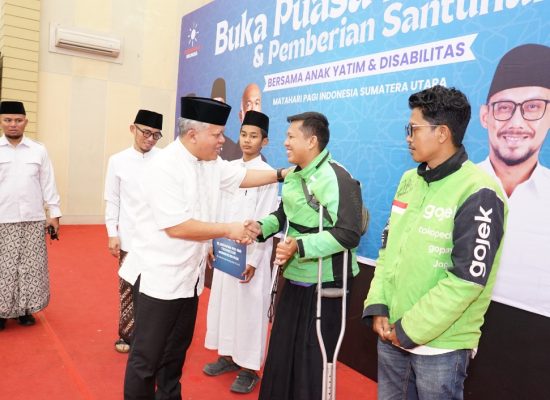 MPI Sumut Gelar Buka Puasa Bersama dan Santuni Anak Yatim serta Disabilitas, Wamen Dahnil dan Kajati Sumut Hadir