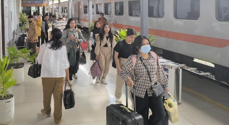 Penjualan Tiket KA Lebaran 2026 di Sumut Tembus 72.664 Kursi, KAI Prediksi Terus Meningkat