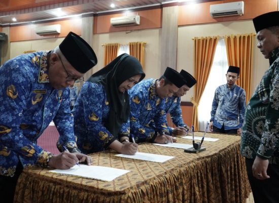 Kakanwil Kemenag Sumut Lantik Pejabat Fungsional dan PPPK Tahap II