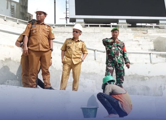 Lurah Teladan Barat Dampingi Wali Kota Medan Tinjau Progres Pembangunan Stadion Teladan