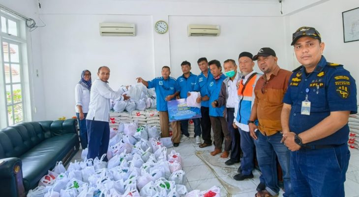 Pelindo Regional 1 Belawan Berbagi 1.250 Paket Sembako dan Santuni Anak Yatim di Bulan Ramadhan