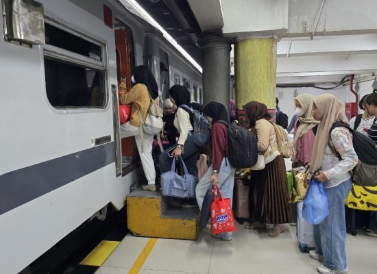 Puncak Arus Balik Lebaran 2026, Penumpang KA di Sumut Melonjak, 15 Perjalanan Penuh