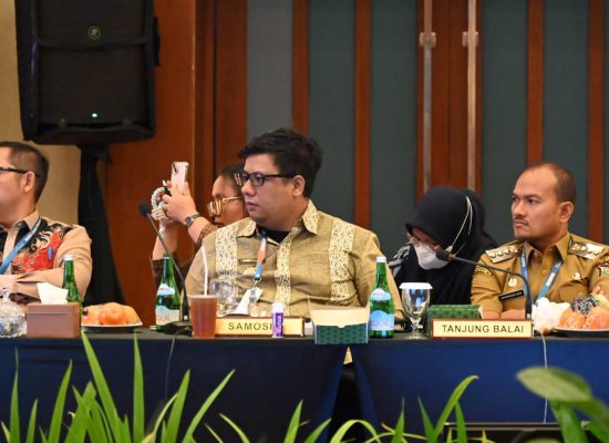Wali Kota Tanjungbalai Hadiri RUPS Bank Sumut, Pemegang Saham Sepakat Kejar Status KBMI 2