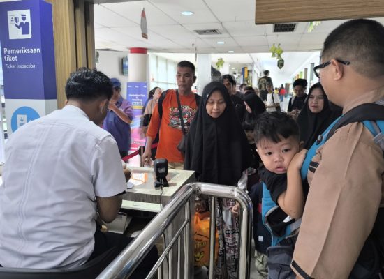 KAI Divre I Sumut Layani 214 Ribu Penumpang Selama Angkutan Lebaran 2026, Ketepatan Waktu Nyaris Sempurna