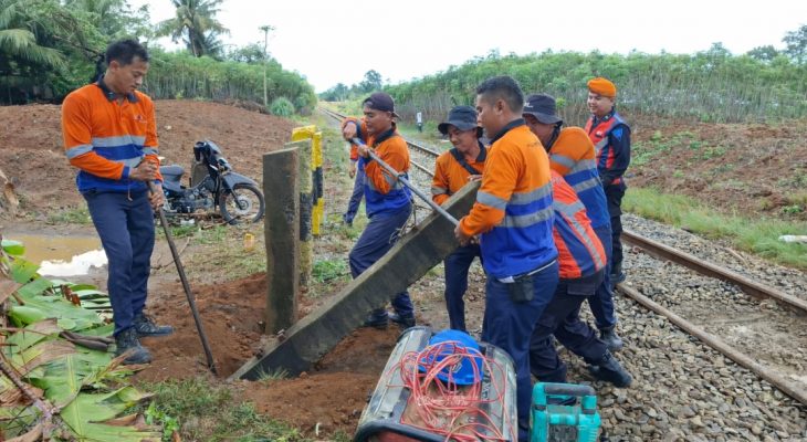 KAI Sumut Tertibkan 17 Perlintasan Sebidang, Perkuat Keselamatan Perjalanan Kereta