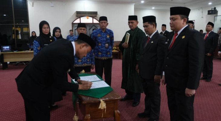 Wali Kota Mahyaruddin Salim Lantik 11 Pejabat Eselon II, Perkuat Birokrasi Pemko Tanjungbalai