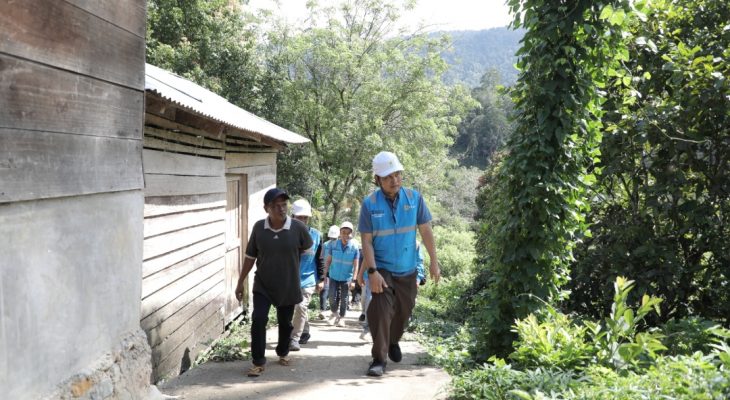 PLN Bangun Jaringan Listrik Desa Patialo, Target Rampung April 2026