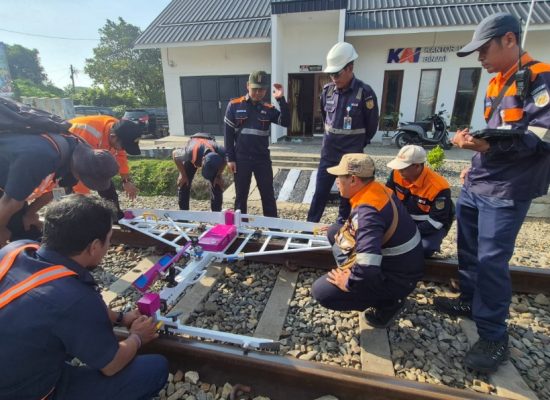 KAI Divre I Sumut Gunakan Teknologi TGT, Pastikan Jalur Kereta Aman dan Nyaman