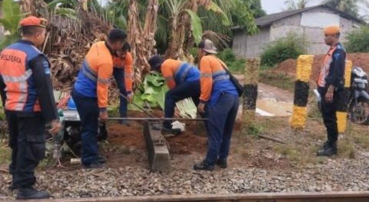 KAI Sumut Tertibkan 25 Perlintasan Sebidang, Perkuat Keselamatan Perjalanan Kereta
