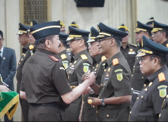 Jaksa Agung Lantik Kajati Sumut, Muhibuddin Resmi Gantikan Harli Siregar