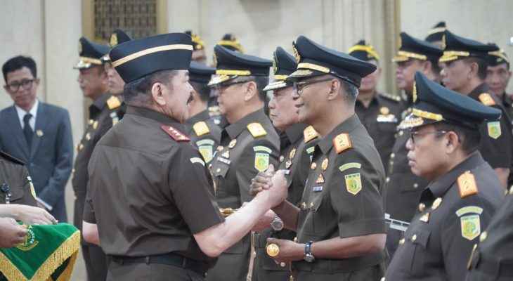 Jaksa Agung Lantik Kajati Sumut, Muhibuddin Resmi Gantikan Harli Siregar