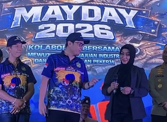 May Day 2026 di Medan Berlangsung Meriah, Wali Kota Rico Waas Bernyanyi Bersama Buruh
