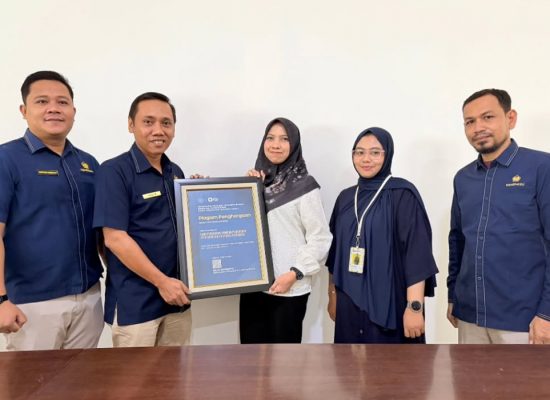 Dinas Perkimcikataru Medan Raih Penghargaan Pajak 2026, Kadis Jhon Ester Lase: Bukti Komitmen dan Integritas