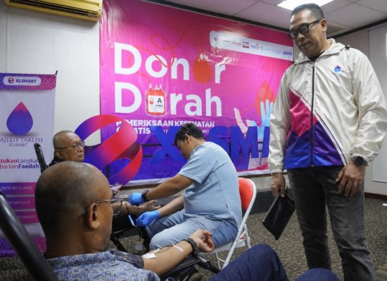Peringati Satu Tahun Perjalanan, XLSMART Gelar Donor Darah dan Cek Kesehatan di Medan dan Pekanbaru