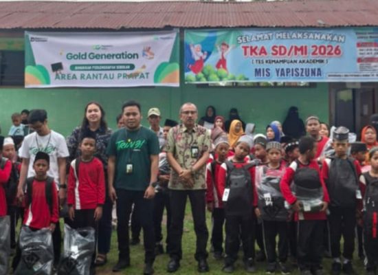 Hardiknas 2026, Pegadaian Peduli Bantu Siswa MIS YAPISZUNA Lewat Program Gold Generation