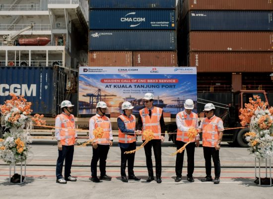PMT Layani Pelayaran Langsung Perdana CMA CGM dari Kuala Tanjung ke China Selatan