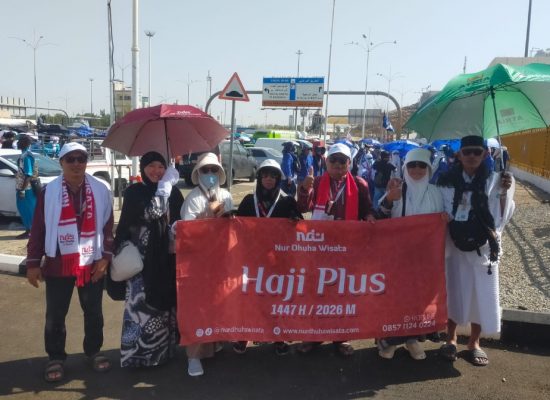 Jamaah Haji Plus Asal Jawa Timur Tiba di Tanah Suci, Siap Jalani Rangkaian Ibadah Haji 2026