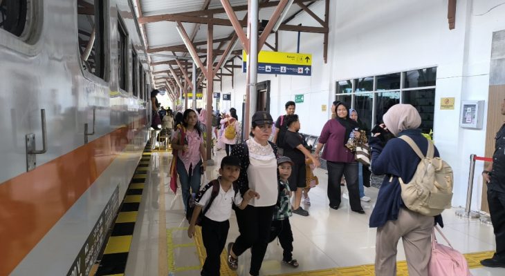 Libur Panjang Kenaikan Yesus Kristus, Lebih dari 30 Ribu Penumpang Gunakan Kereta Api di Sumut