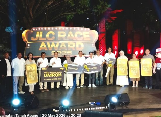 JNE Apresiasi Pelanggan Setia Lewat JLC Race Award 2025, Hadiah Mobil Listrik hingga Umrah