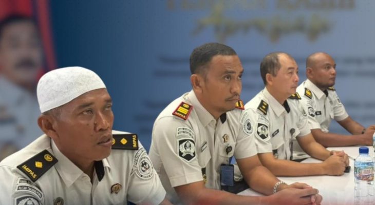 Pegawai Rutan Tanjung Pura Ikuti Rapat Analisis dan Evaluasi Pemasyarakatan Secara Virtual