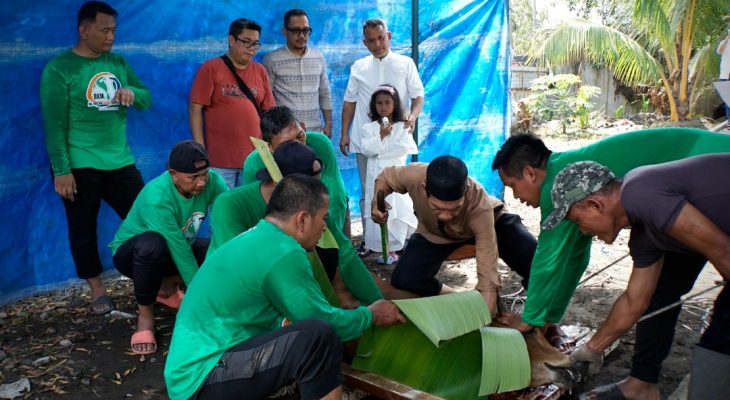 Bank Sumut Salurkan 900 Bungkus Daging Kurban untuk Masyarakat pada Iduladha 1447 H