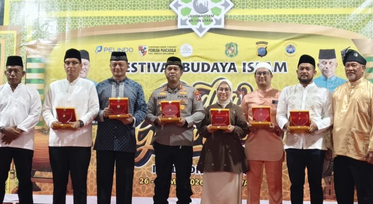 Pelindo Regional 1 Terima Penghargaan UBKMMU atas Dukungan Festival Budaya Islam di Belawan