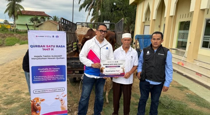 Karyawan XLSMART Salurkan Hewan Kurban untuk Warga Terdampak Banjir di Aceh Tamiang