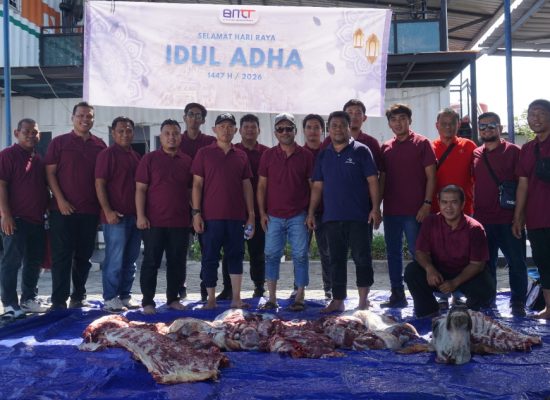 BNCT dan BSI Kolaborasi Salurkan Hewan Kurban untuk Masyarakat Bagan Deli