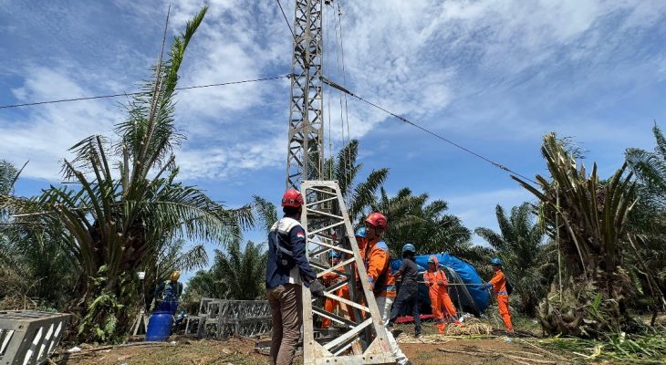 TNI AU Kerahkan Hercules dan A-400M Bantu PLN Percepat Pemulihan Listrik di Sumut