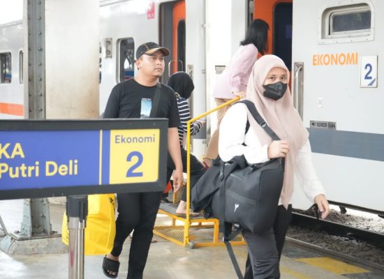 KA Putri Deli Jadi Primadona Transportasi Sumut, Layani 541 Ribu Penumpang dalam Lima Bulan