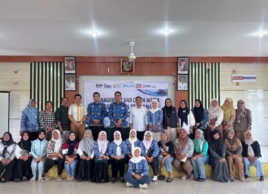 Pelindo Regional 1 Dukung Pemberdayaan Perempuan Pesisir Melalui Pelatihan Pengelolaan Air Bersih