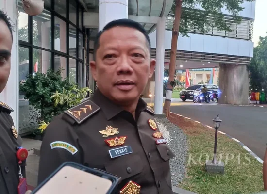 Rumah Jampidsus Febrie Adriansyah Dijaga Ketat TNI, Muncul Isu Penggeledahan di Tengah Penyidikan Korupsi Batu Bara