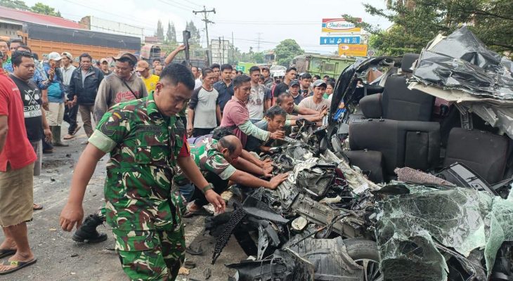 Kecelakaan Beruntun Libatkan Tujuh Kendaraan di Jalur Medan–Berastagi, Korban Dievakuasi Petugas