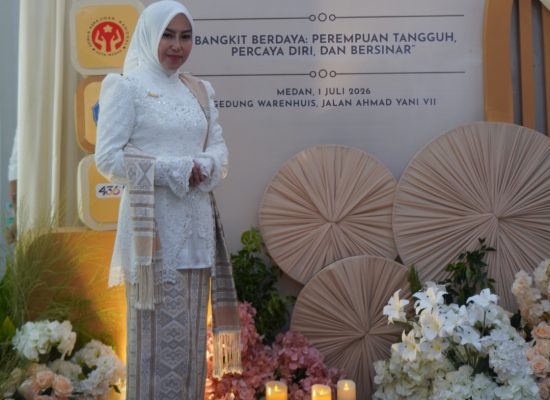 Ketua TP PKK Kota Tanjungbalai Hadiri Ladies Program Rakernas XVIII APEKSI 2026 di Medan