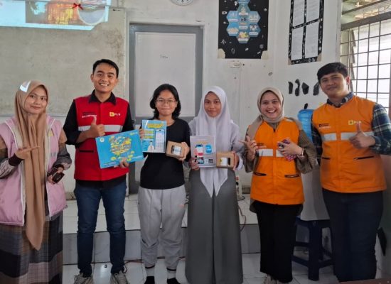 PLN Edukasi Pelajar SMAN 1 Rantau Utara tentang Keselamatan Ketenagalistrikan