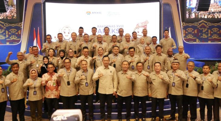 Wali Kota Tanjungbalai Hadiri Penutupan Rakernas APEKSI XVIII di Medan, Dorong Kolaborasi dan Program Terukur Bangun Kota Tangguh