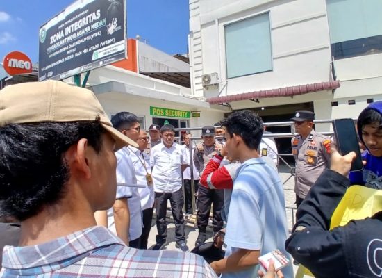 Aliansi Mahasiswa Merah Putih Desak Pemeriksaan Majelis Hakim Pengadilan Tinggi Agama Medan