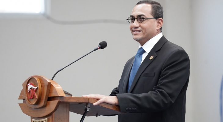 OJK Perkuat Literasi Pasar Modal Syariah di Kalangan Mahasiswa, Hasan Fawzi: Investasi Saham Bukan Judi