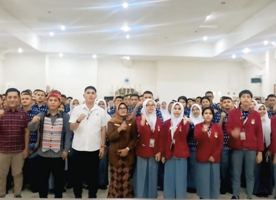 Unit Tipidkor Satreskrim Polrestabes Medan Edukasi Bahaya Korupsi dan Pungli kepada Pelajar SMAN 1 Medan