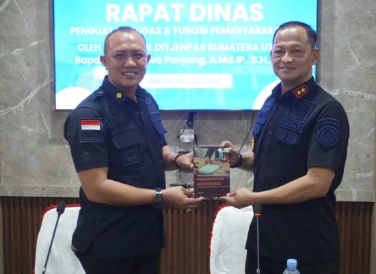 Perkuat Kinerja UPT Pemasyarakatan di Langkat, Kakanwil Ditjenpas Sumut Lakukan Bintorwasdal di Lapas Narkotika Langkat