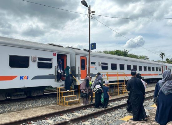 971 Ribu Warga Sumut Nikmati Kereta Api Bersubsidi, KAI Divre I Dorong Pemerataan Ekonomi Daerah