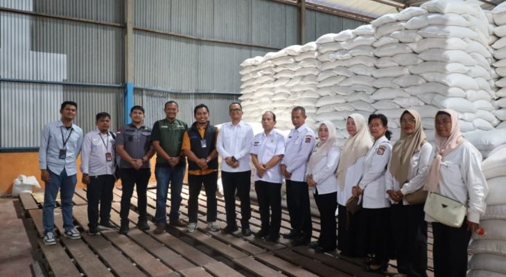 Cek Gudang Bulog Divre Asahan, Wakil Wali Kota Tanjungbalai Pastikan Stok Beras Aman hingga Enam Bulan