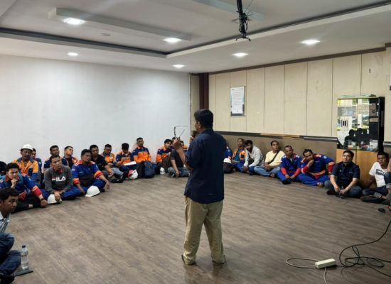 PMT Perkuat Budaya K3, Edukasi Bahaya Blind Spot untuk Cegah Kecelakaan Kerja di Terminal Belawan