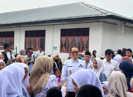 Wakil Wali Kota Tanjungbalai Pantau Penyaluran Perdana Program Makan Bergizi Gratis di SLB