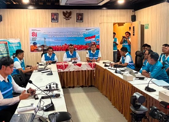 Dirut PLN Kawal Langsung Kesiapan Kelistrikan Nasional Jelang HUT ke-81 RI dari Posko NTT