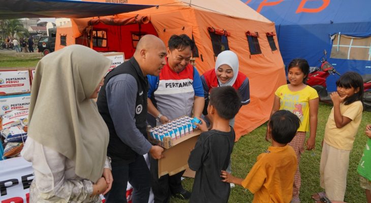 Pertamina Patra Niaga Gerak Cepat Salurkan Bantuan untuk Warga Terdampak Puting Beliung di Medan Johor